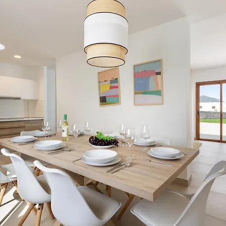 Altos Anisa 13a By Escape Playa Blanca