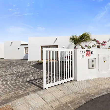 Altos Anisa 13a By Escape Playa Blanca